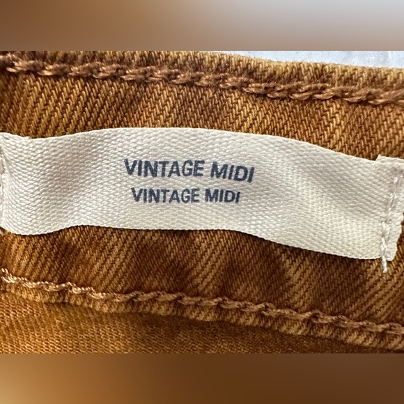 NWOT plum & rust Universal Thread denim shorts - Picture 9 of 15